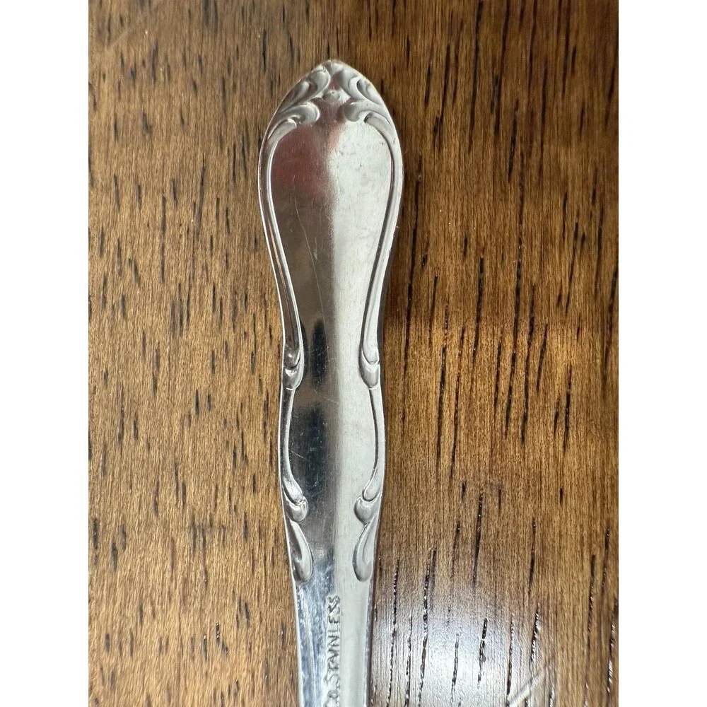 Oneida Summer Mist Fork Stainless Steel Silver Floral Handle Dishwasher Safe